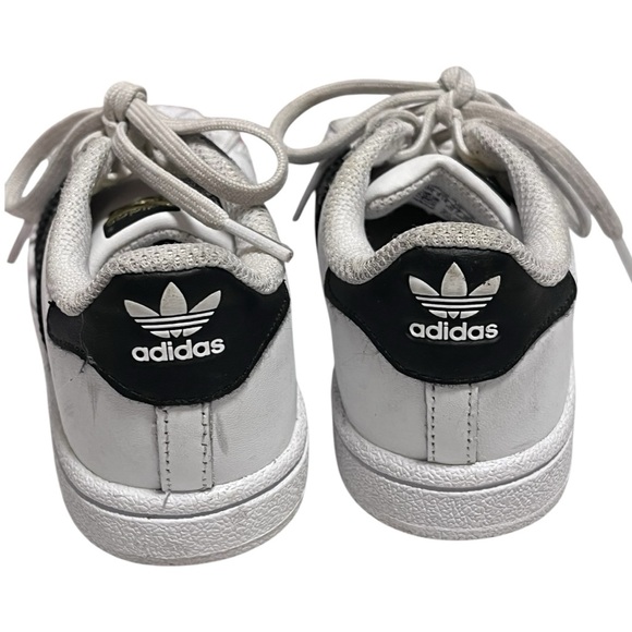 Adidas Kids Superstar White Black Sneakers Size 10K - Picture 5 of 9